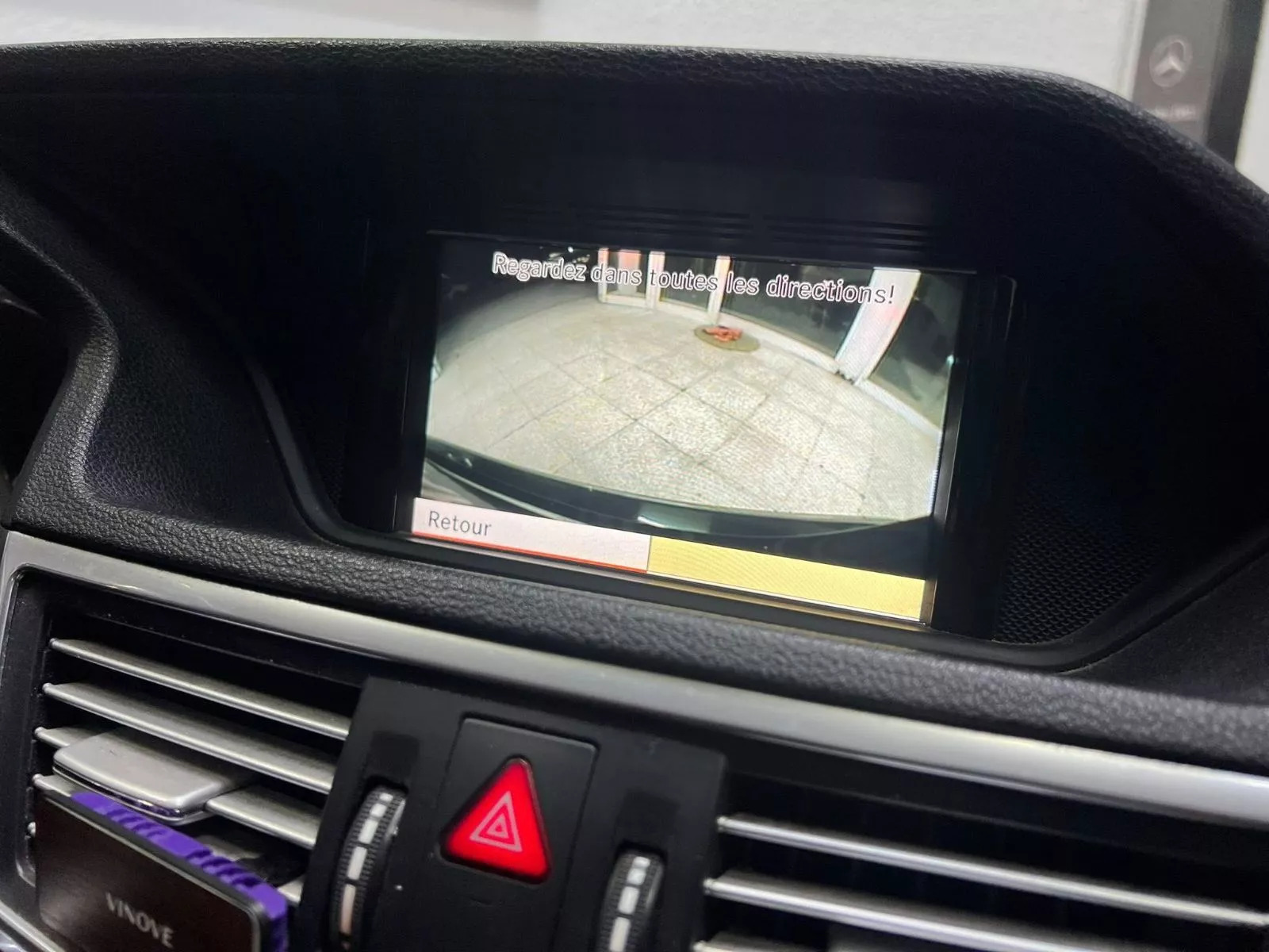 Mercedes-Benz Classe E à Tunis - Photo 29