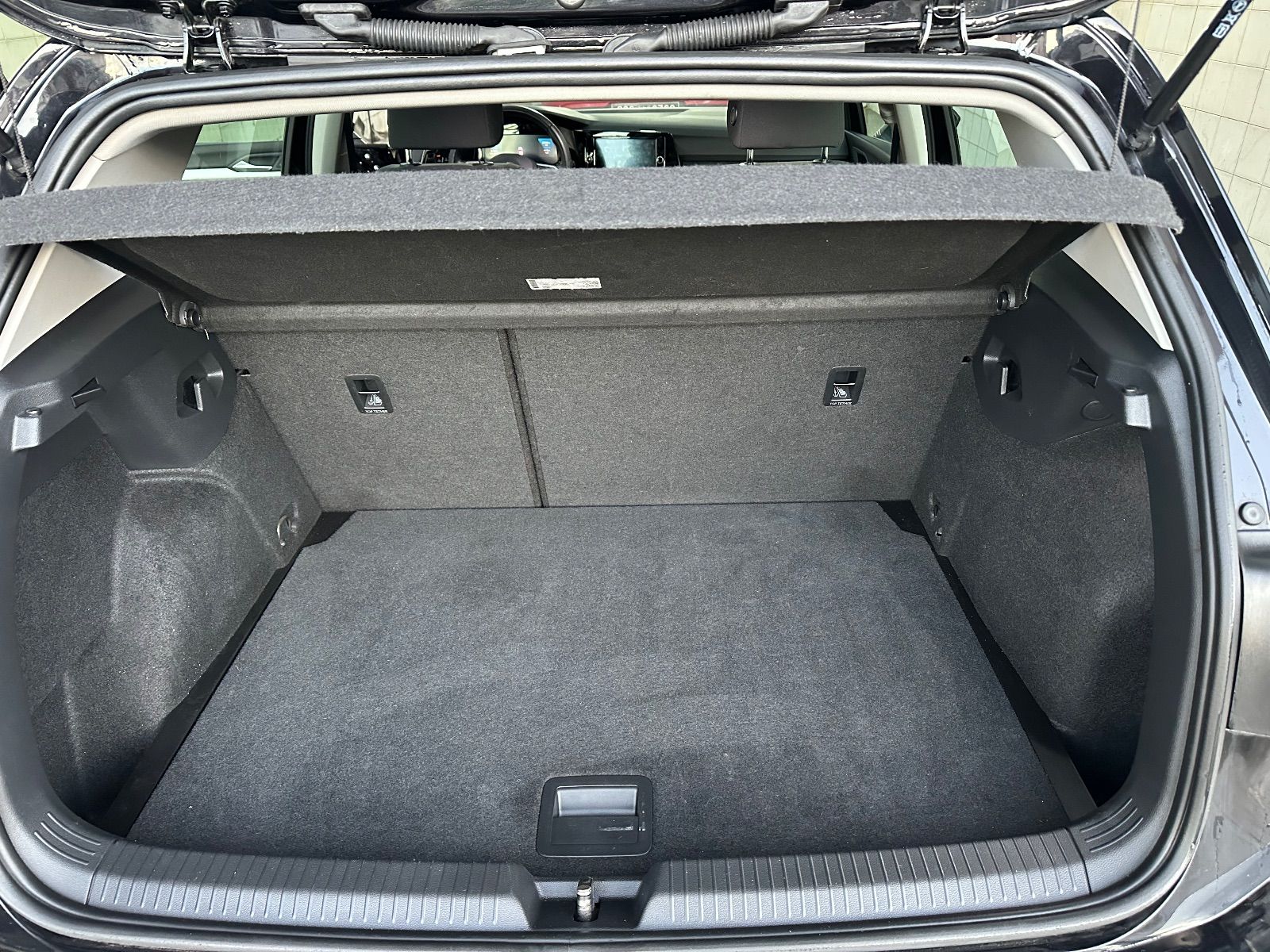 Volkswagen Golf 8 à Nabeul - Photo 12