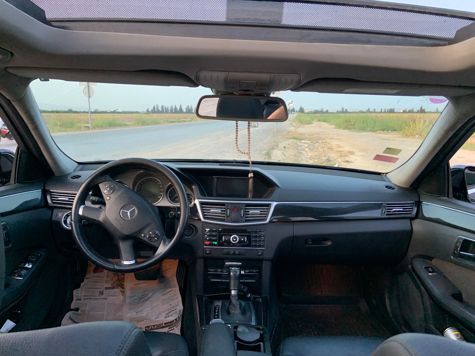Mercedes-Benz Classe E e220 à Tunis - Photo 1