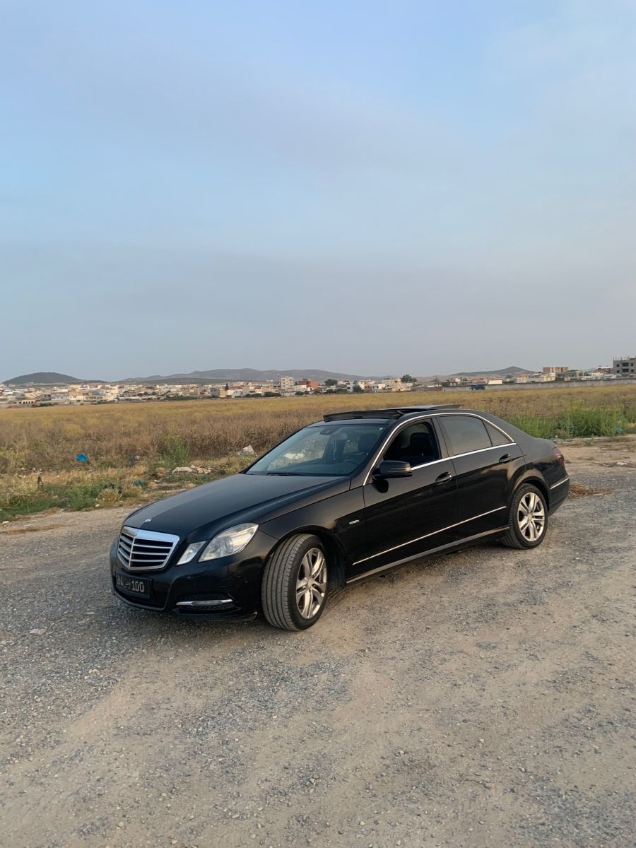 Mercedes-Benz Classe E e220 à Tunis - Photo 5