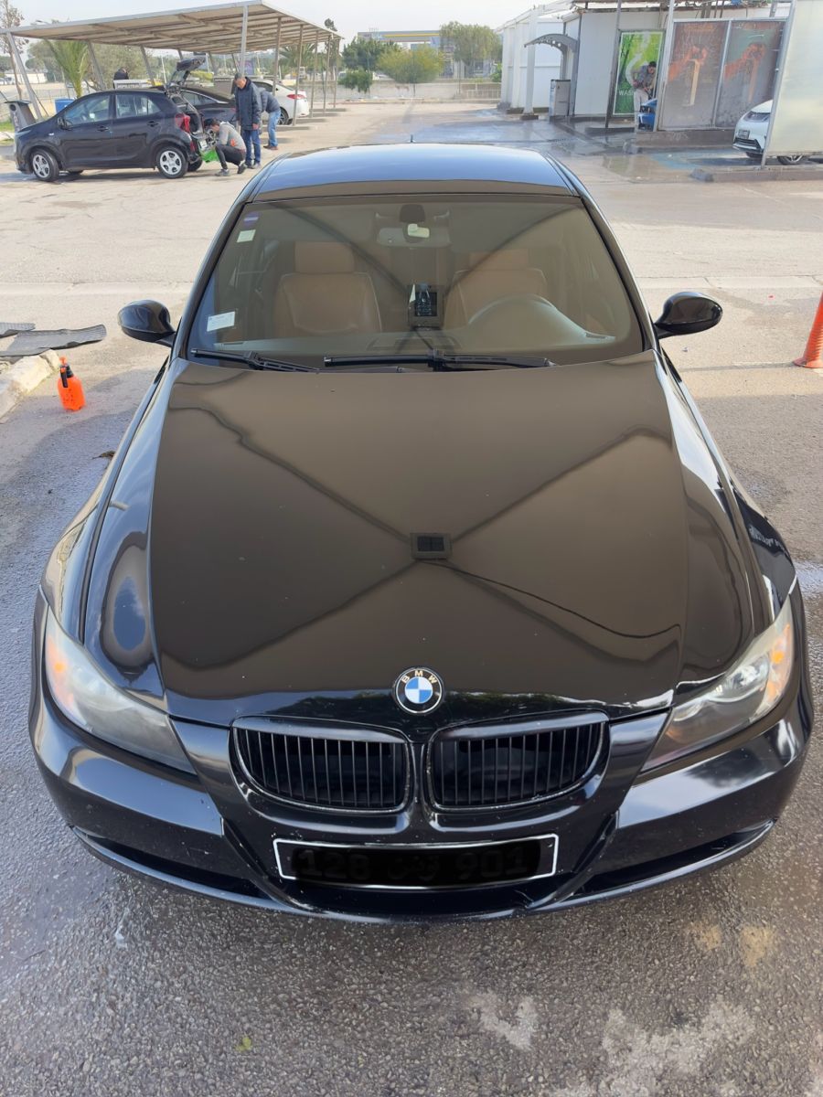 BMW Série 3 à Ariana - Photo 2