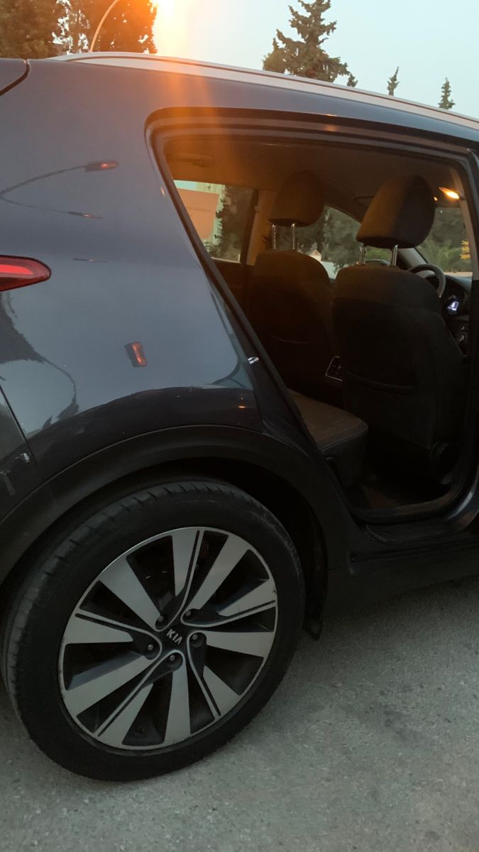 KIA Sportage à Tunis - Photo 2