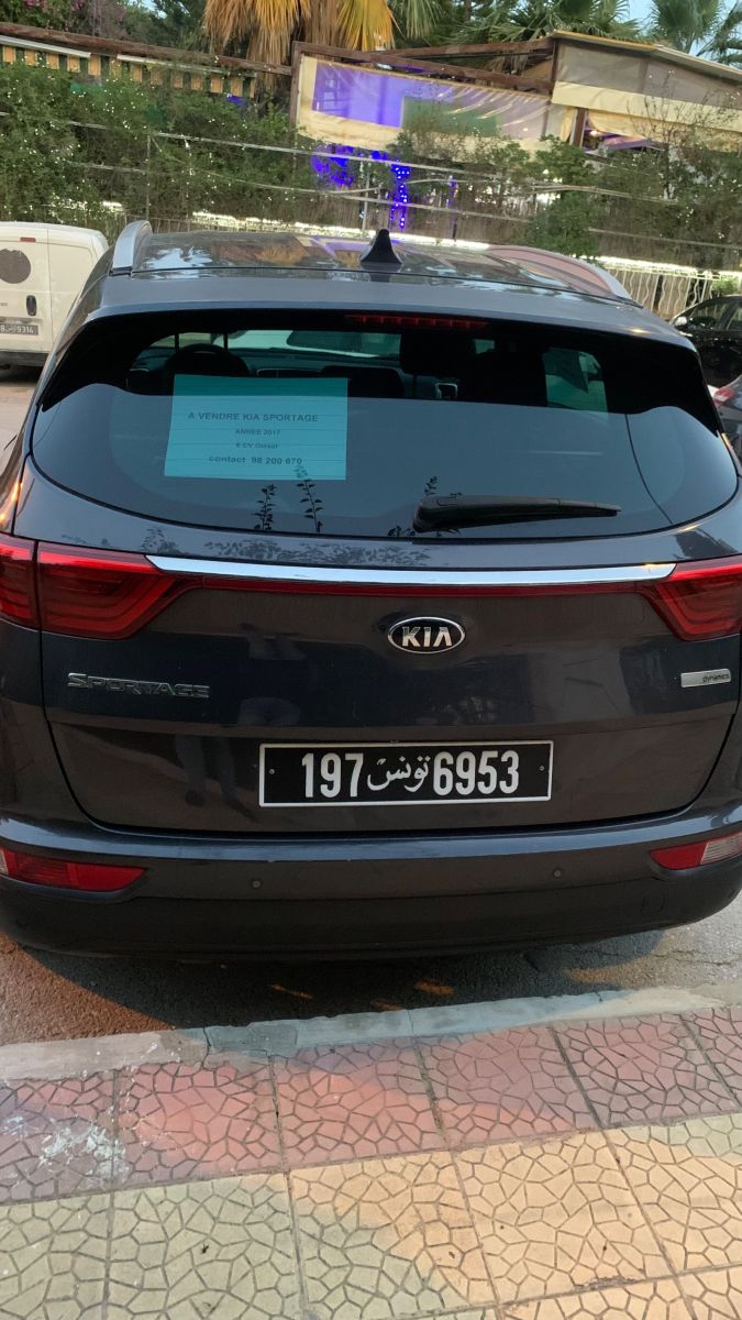KIA Sportage à Tunis - Photo 5