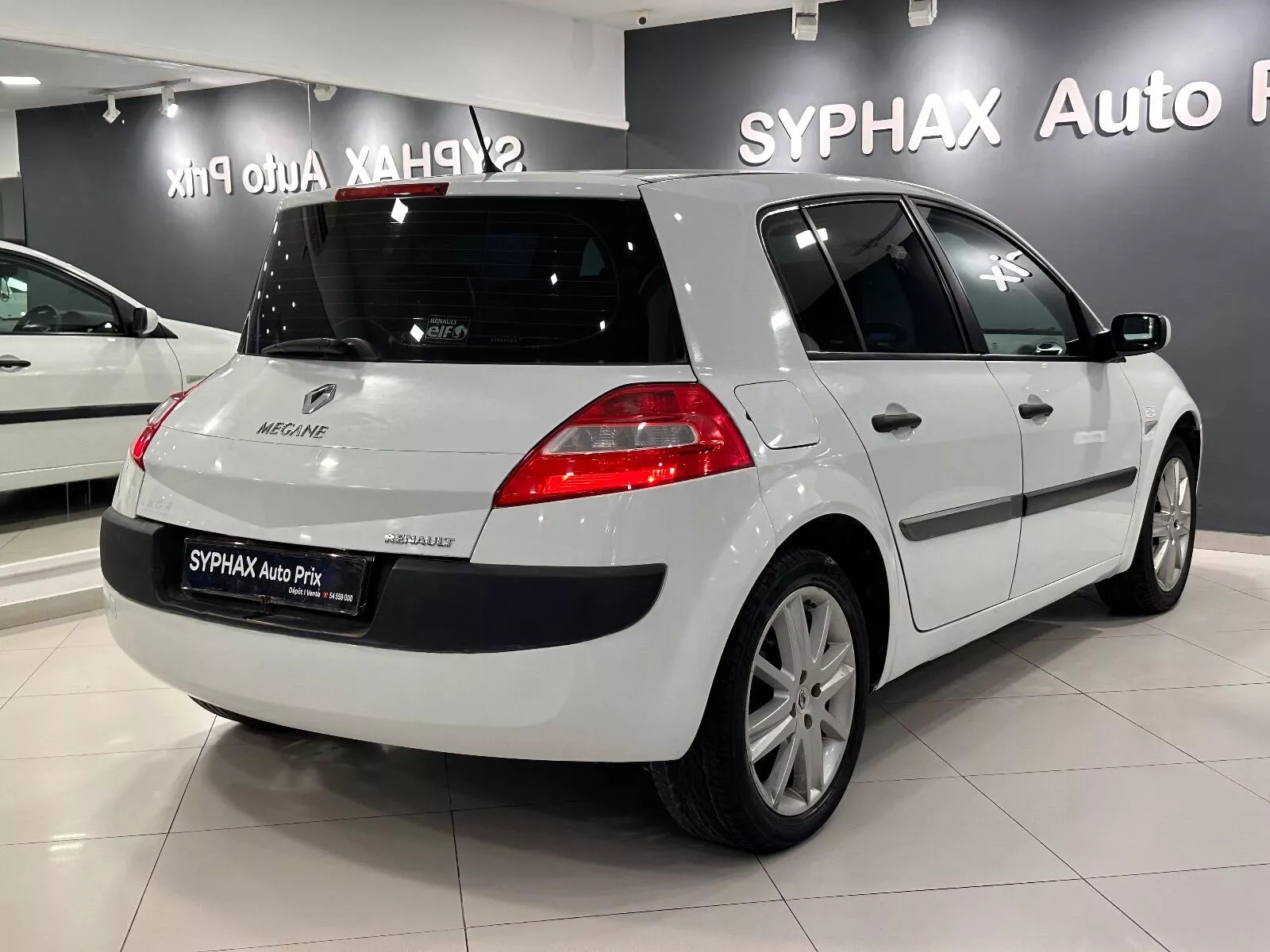 Renault Megane 3 à Ben Arous - Photo 2