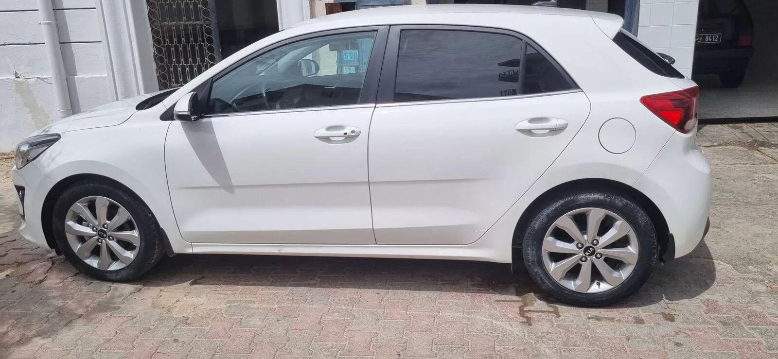 KIA Rio 5p GX à Ariana - Photo 4
