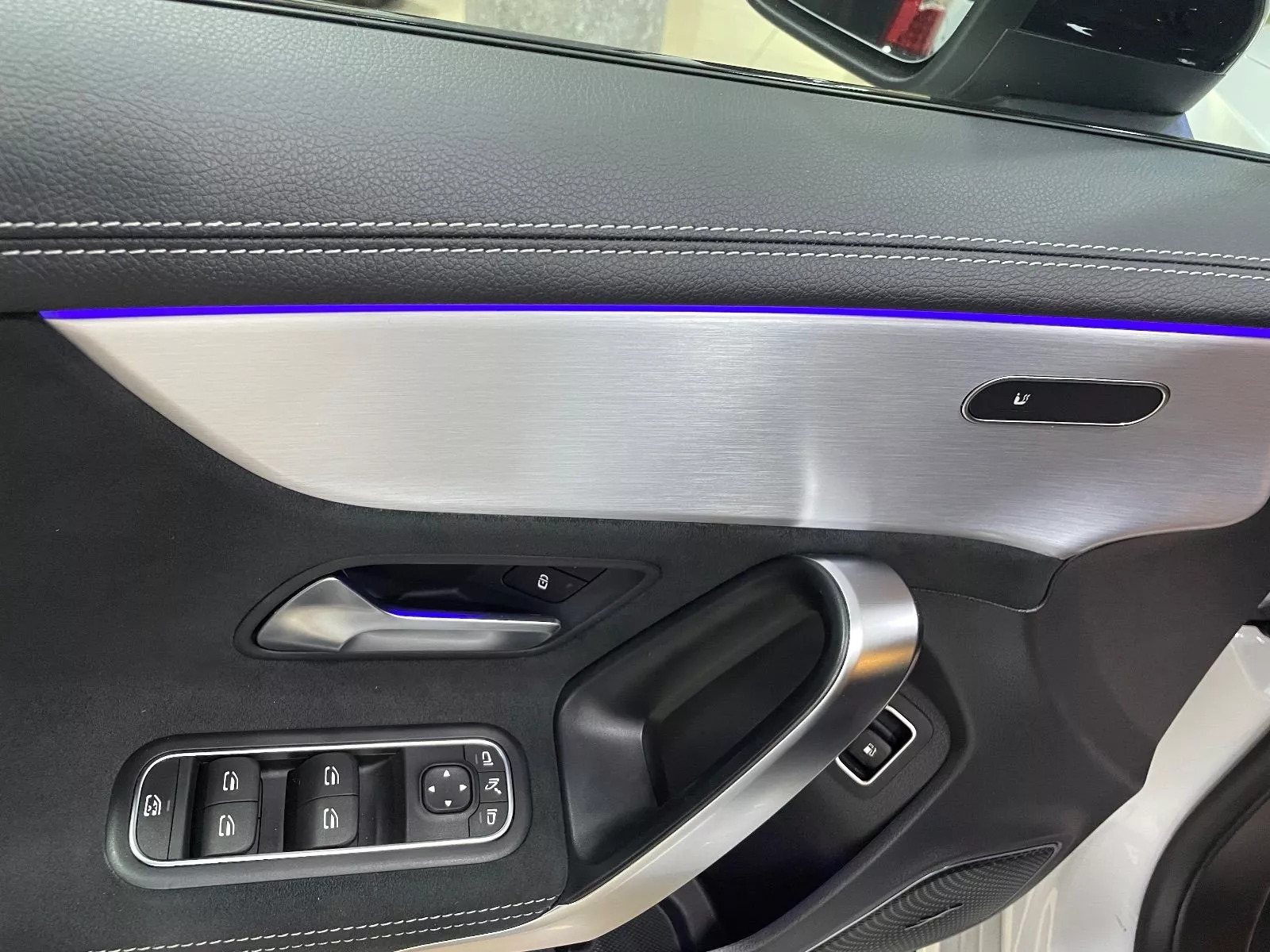 Mercedes-Benz Classe A Berline AMG à Ben Arous - Photo 3