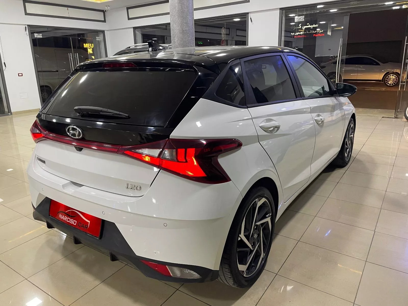 Hyundai i20 High Grade à Tunis - Photo 12