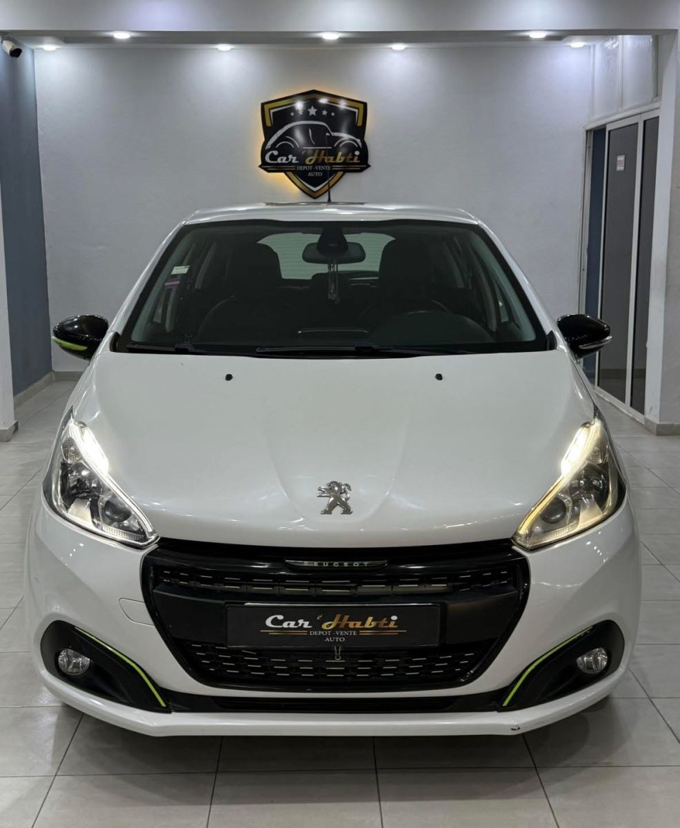 Peugeot 208 Active à Ariana - Photo 1