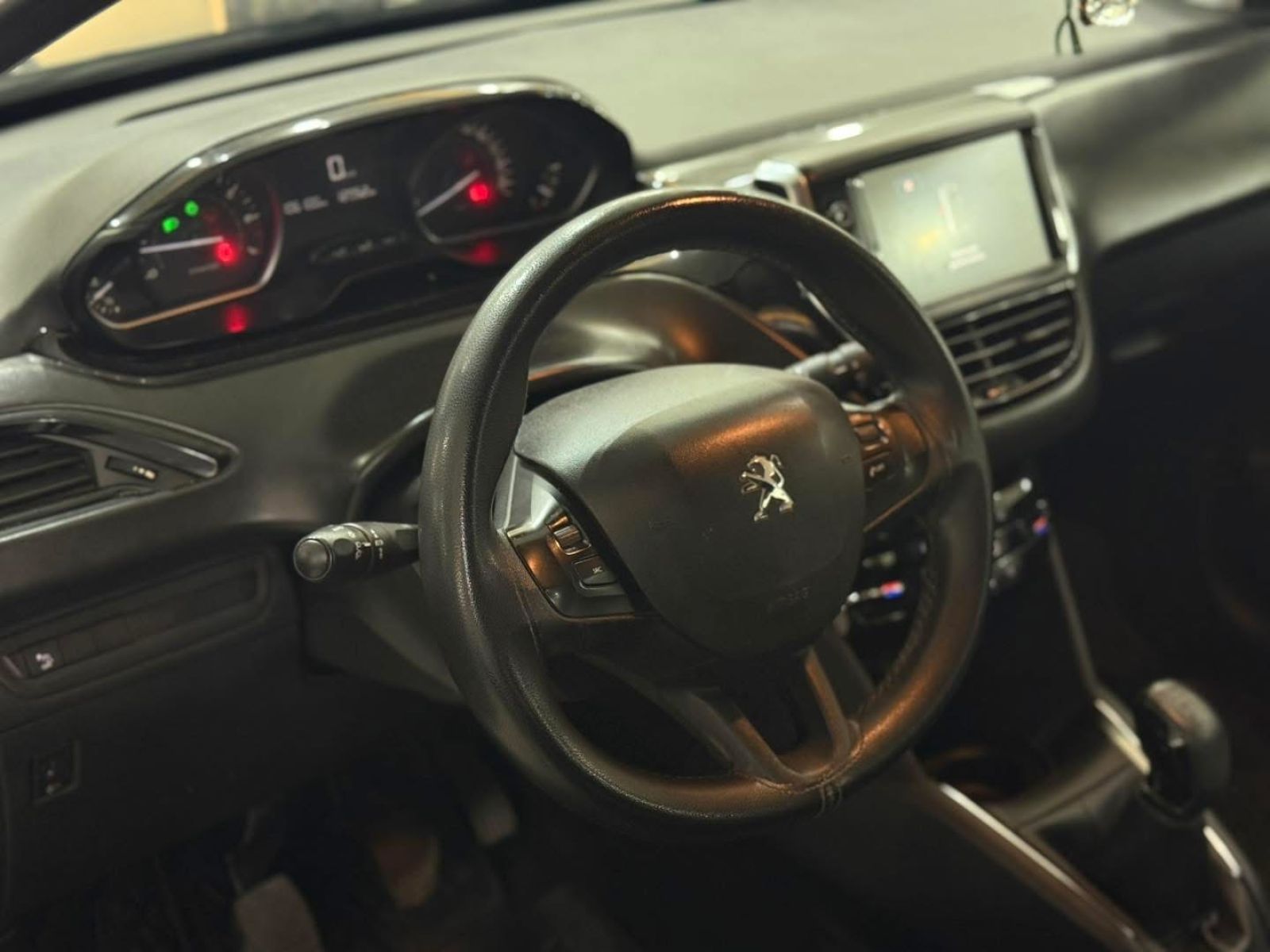 Peugeot 208 Active à Ariana - Photo 6