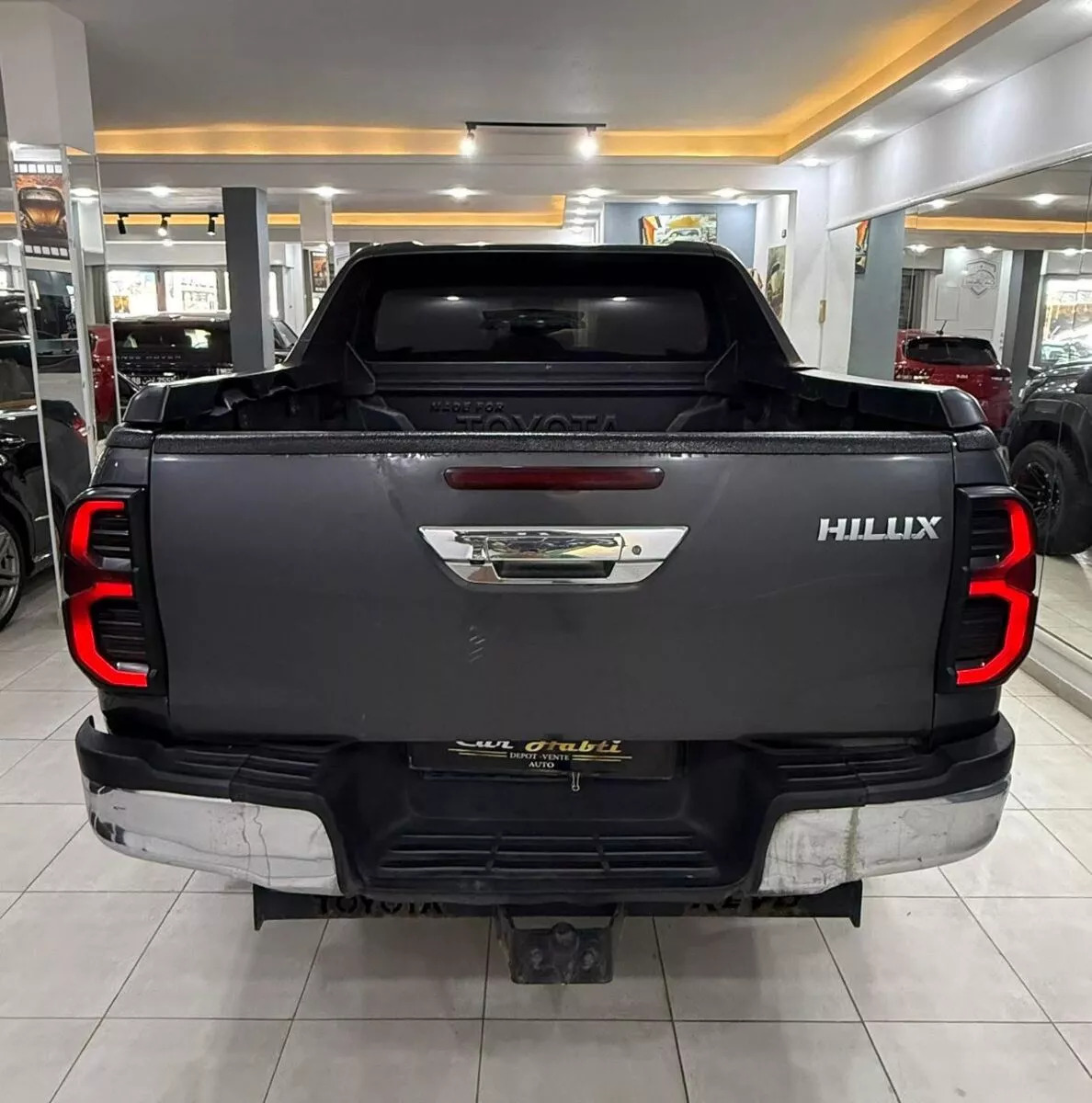 Toyota Hilux Double Cabine Double Cabine Business à Tunis - Photo 4