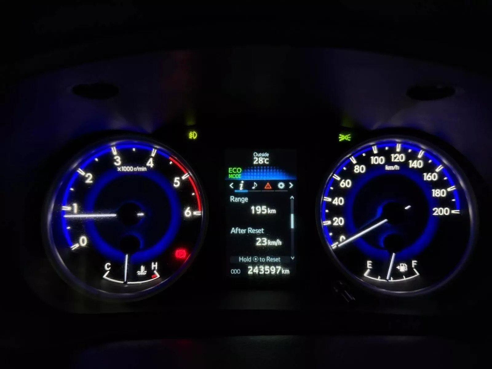Toyota Hilux Double Cabine Double Cabine Business à Tunis - Photo 18
