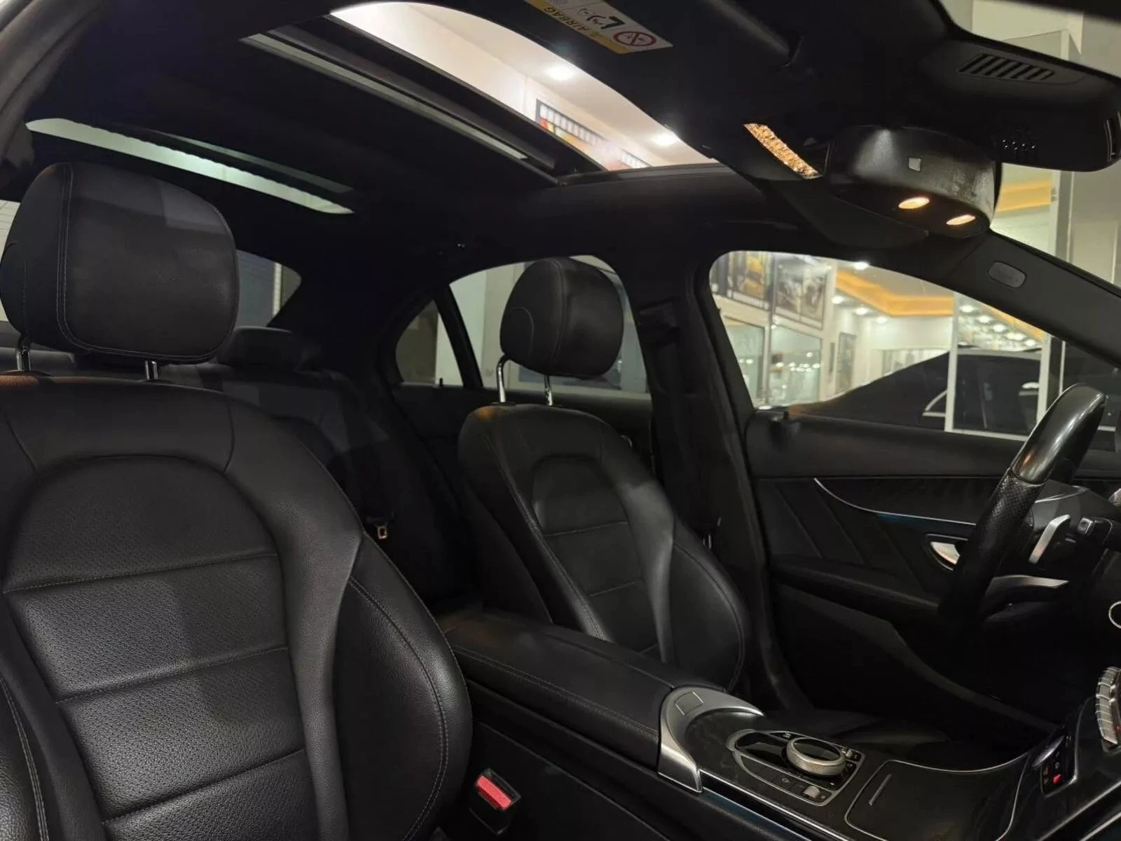 Mercedes-Benz Classe C à Ben Arous - Photo 6