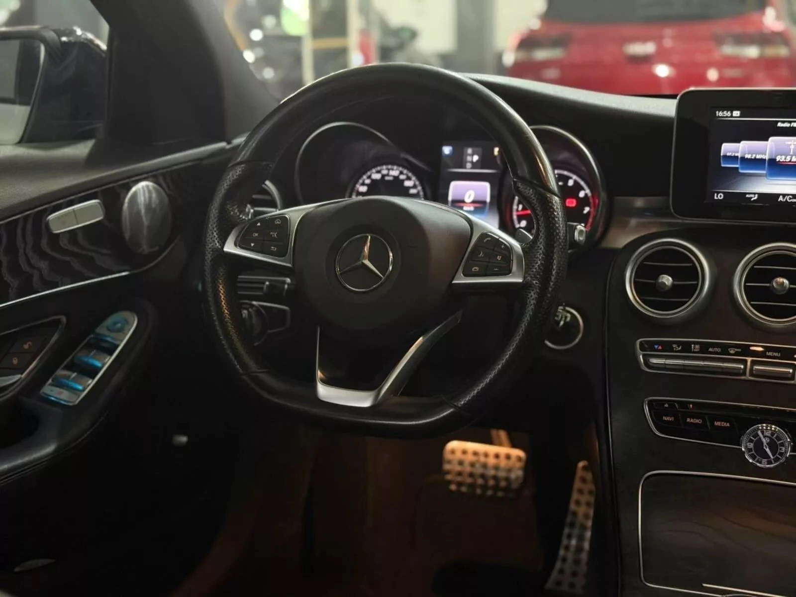 Mercedes-Benz Classe C à Ben Arous - Photo 8