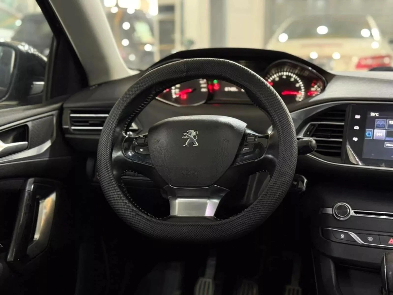 Peugeot 308 Active Cielo à Ariana - Photo 11