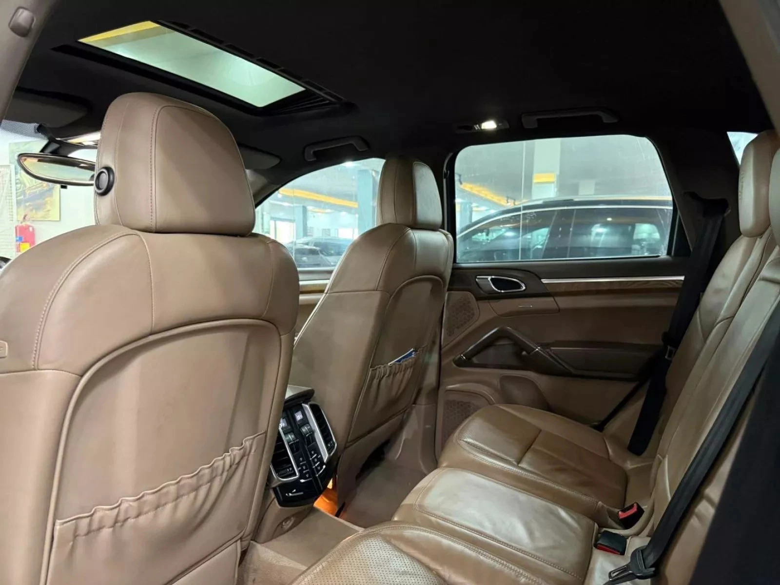 Porsche Cayenne V6 à Tunis - Photo 17