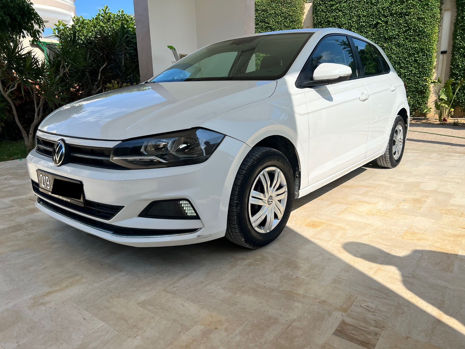 Volkswagen Polo à Ben Arous - Photo 1