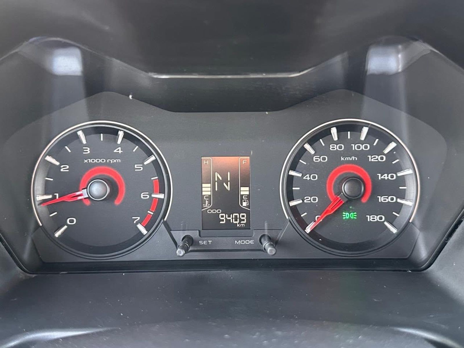 Mahindra KUV 100 K8 à Tunis - Photo 11