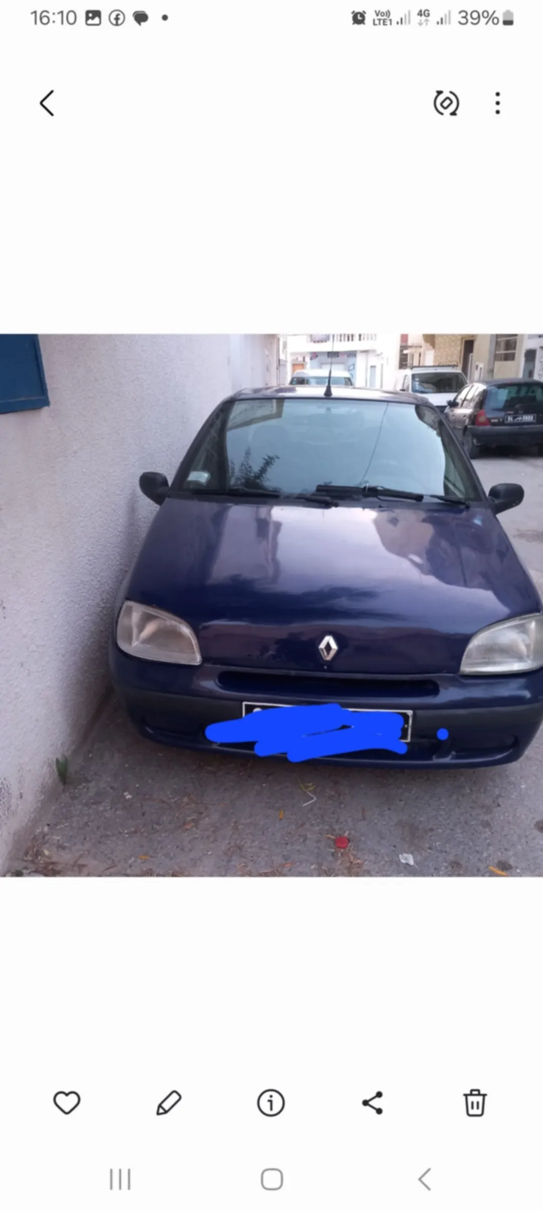 Clio à Tunisie - Photo 1