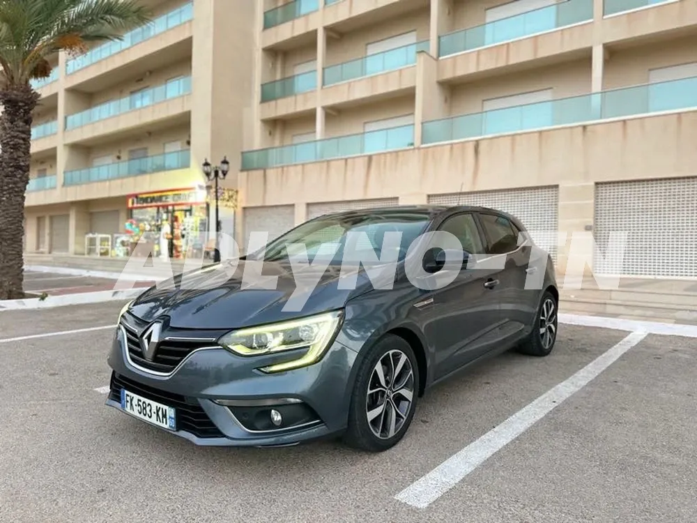  SUZUKI DZIRE GL PREMIÈRE MAIN EN TRÈS BON ÉTAT 