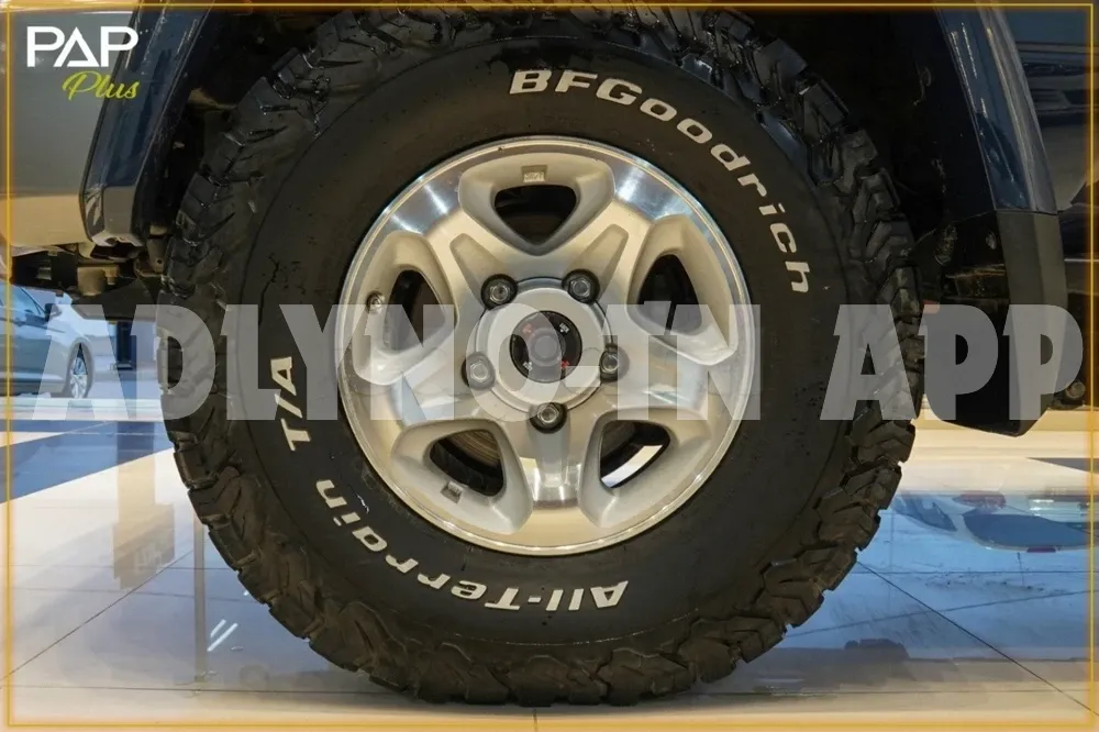 ▶ TOYOTA LAND CRUISER LX V6 ◀ à Tunis - Photo 1