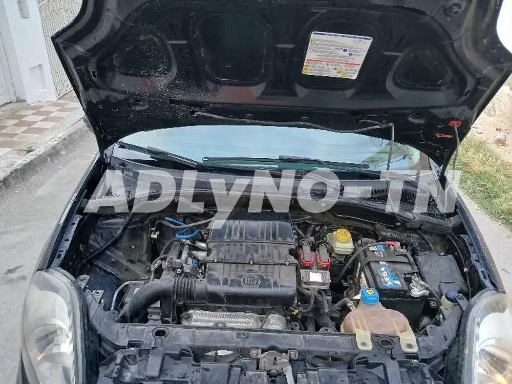 FIAT GRANDE PUNTO ISI ESSENCE à gabes - Photo 9