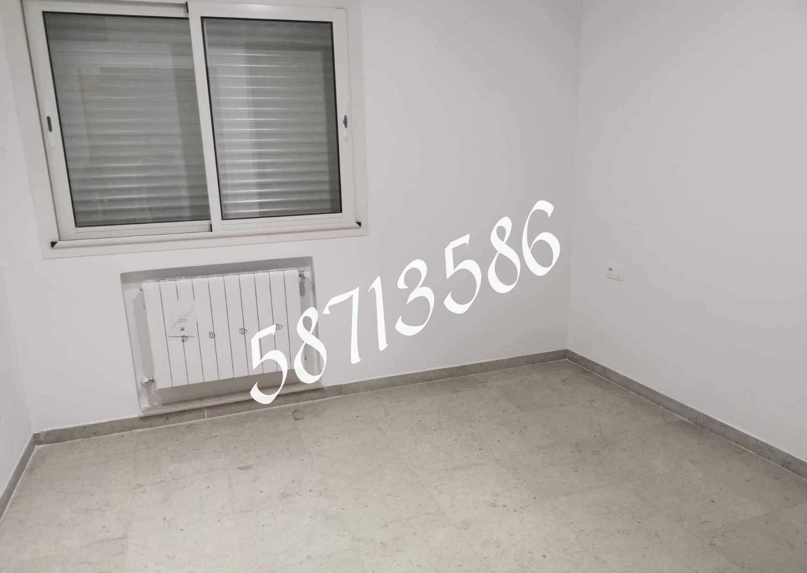  A Louer Daux étages De Superficie 700m² Situé Sur Une Route Principale à Beni khiar, Nabeul 