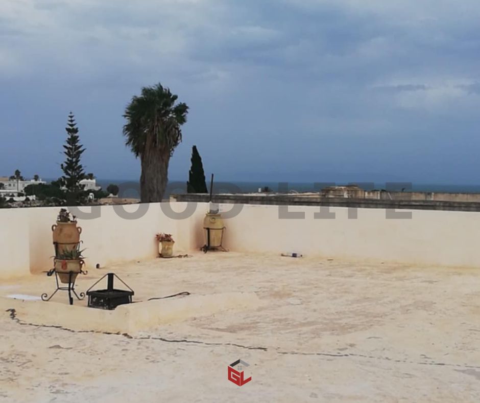  Terrain dans la zone Touristique Hammamet 