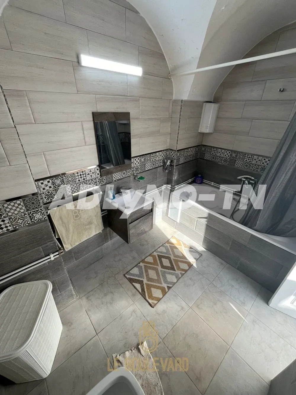 A Vendre Maison Style Arabesque S+4 Sur 2 Niveaux à Plein Centre-ville Benikhiar, Nabeul à Nabeul - Photo 8