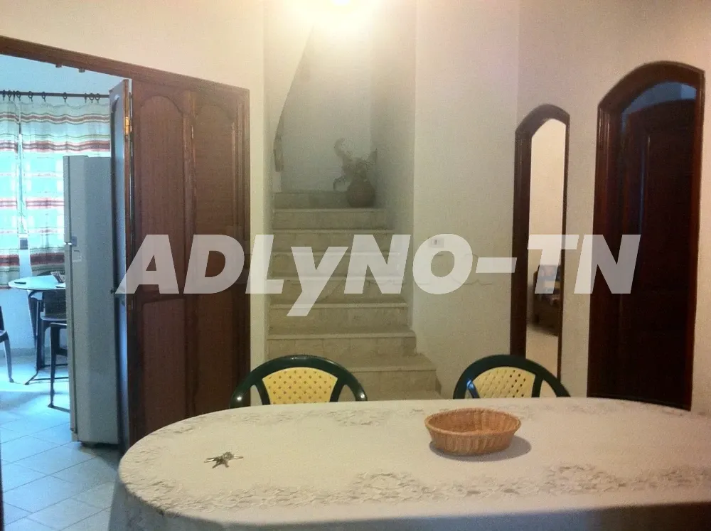 ? Villa S+4 A vendre A ARIANA CITÉ Riadh El Andalous ? à Ariana - Photo 3