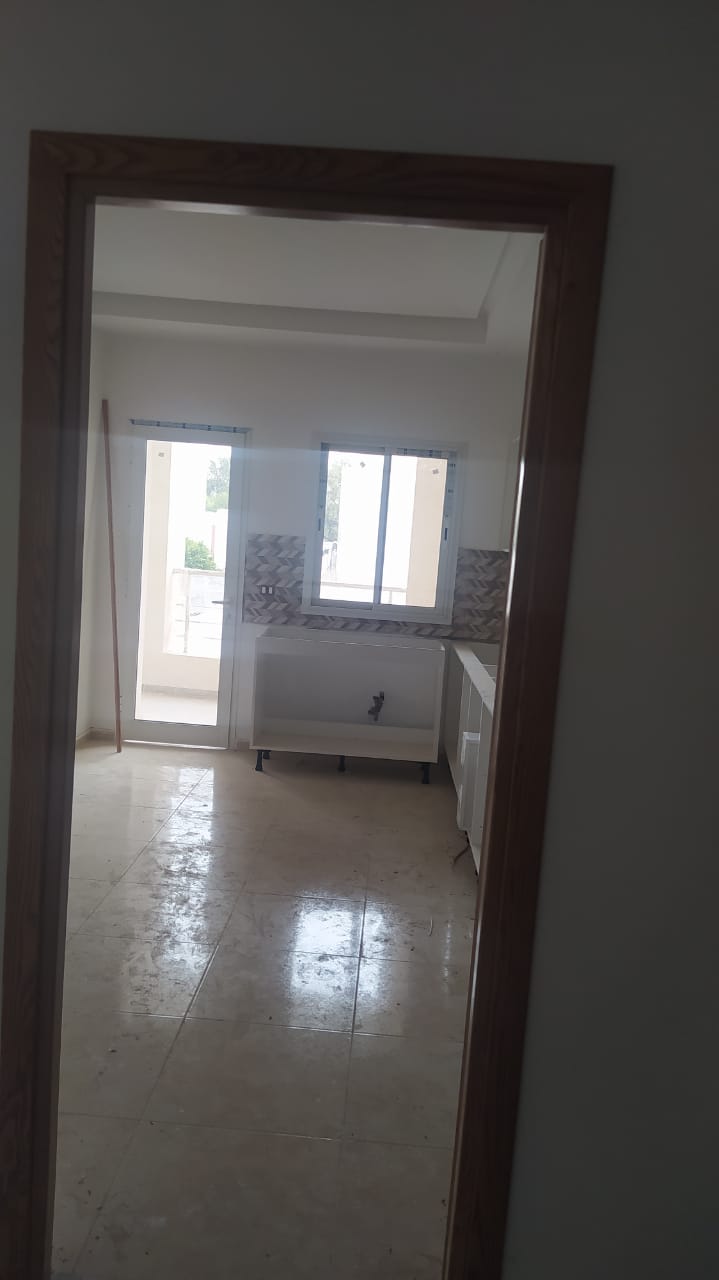    Bureaux h3 à Tunis - Photo 3