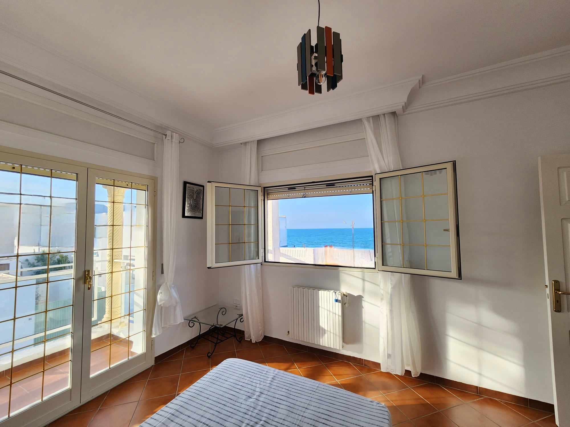    Bel étage de villa meub à Tunis - Photo 1