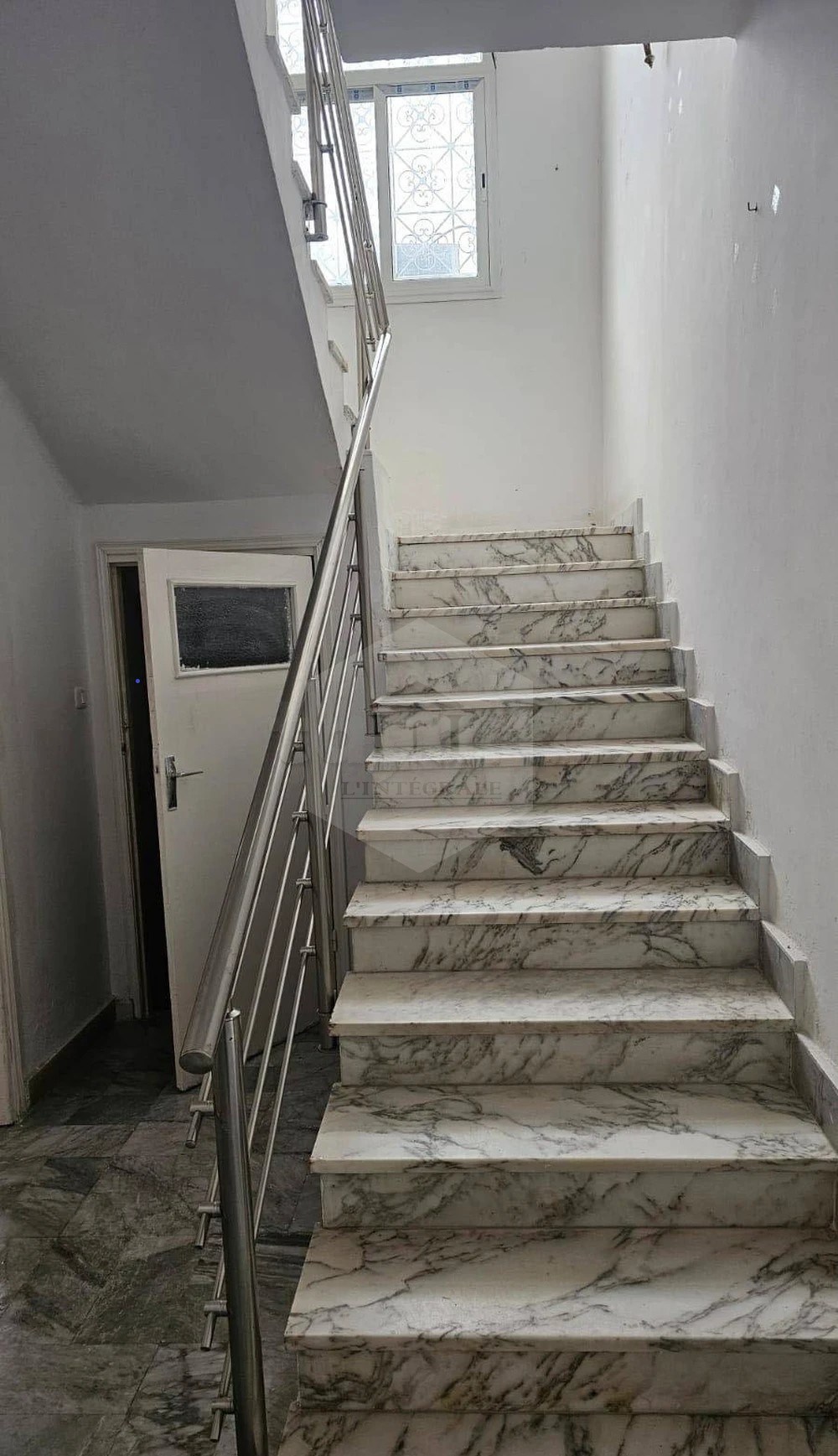    Une villa s5 habitation à Tunis - Photo 5