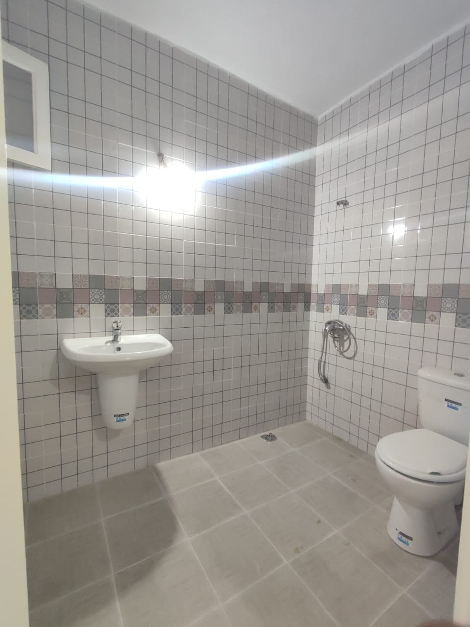    Appartement au premier é à Nabeul - Photo 2