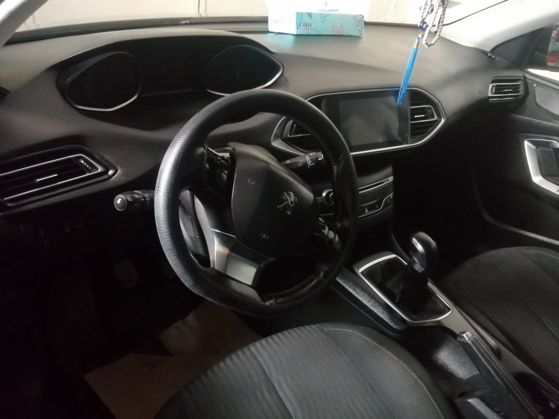 Peugeot 308 Essence 2016 à Nabeul - Photo 7