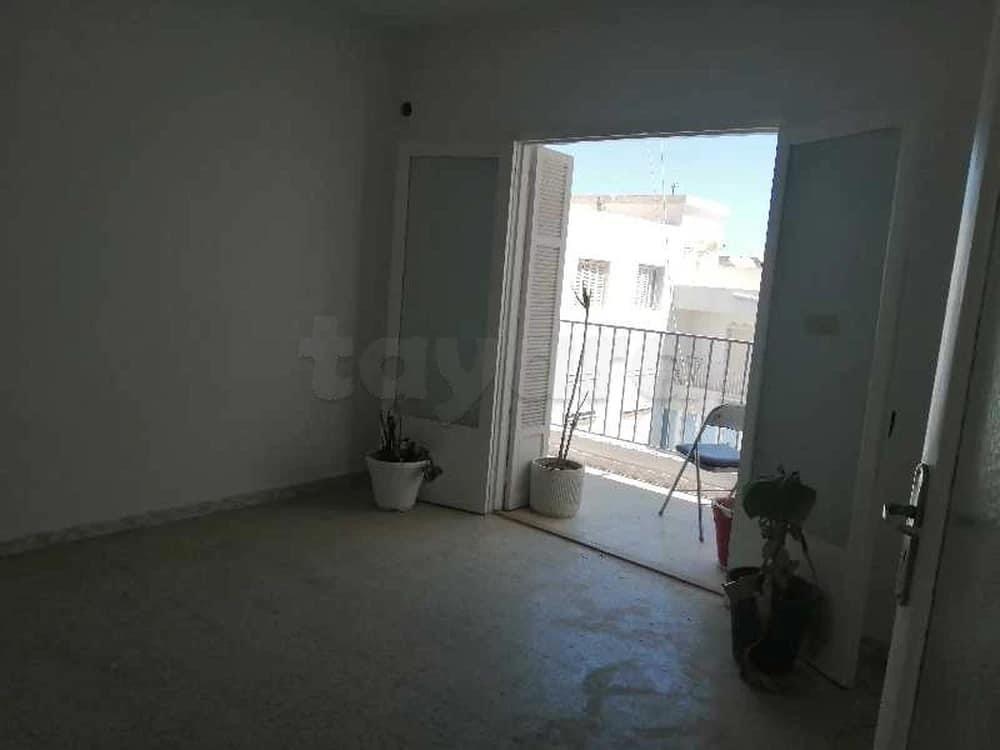  Super bureau 1700 m² en open space au lac 3kram 