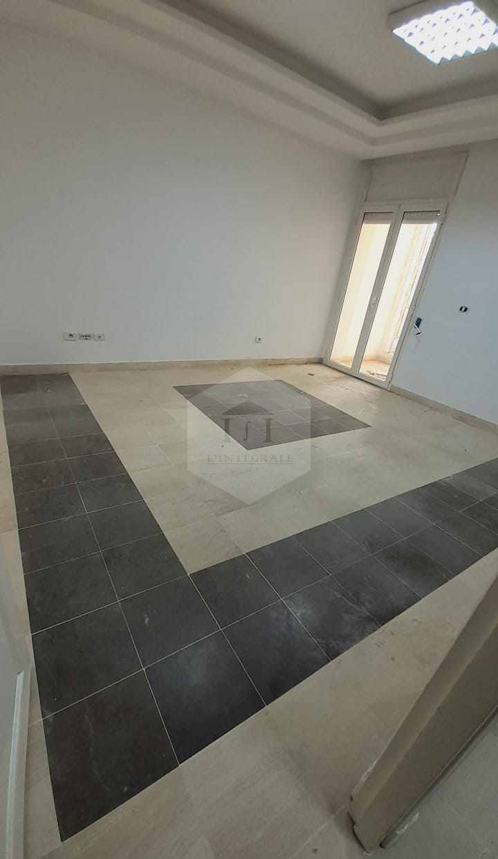    Bureau de type s4 à Tunis - Photo 5