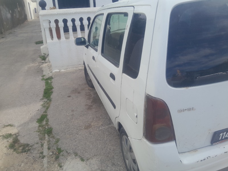 Opel Agila Essence 2001 à Tunis - Photo 6