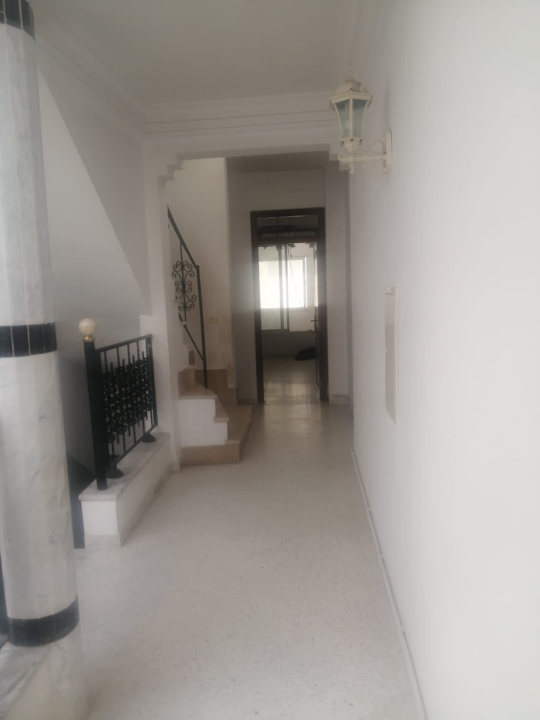    Villa deux niveaux a tun à Tunis - Photo 4