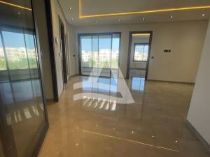 joli appartement s2 residence gardee jardin l'aouina