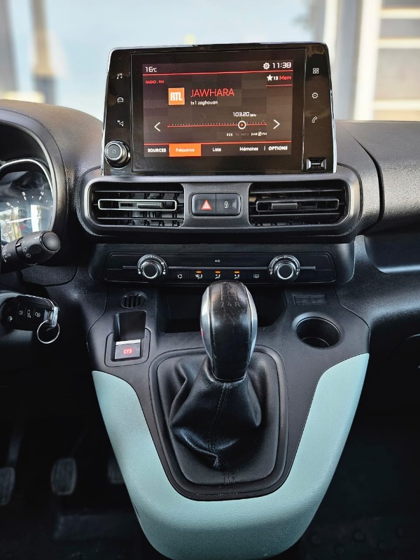 Citroen BERLINGO Diesel 2021 à Monastir - Photo 4