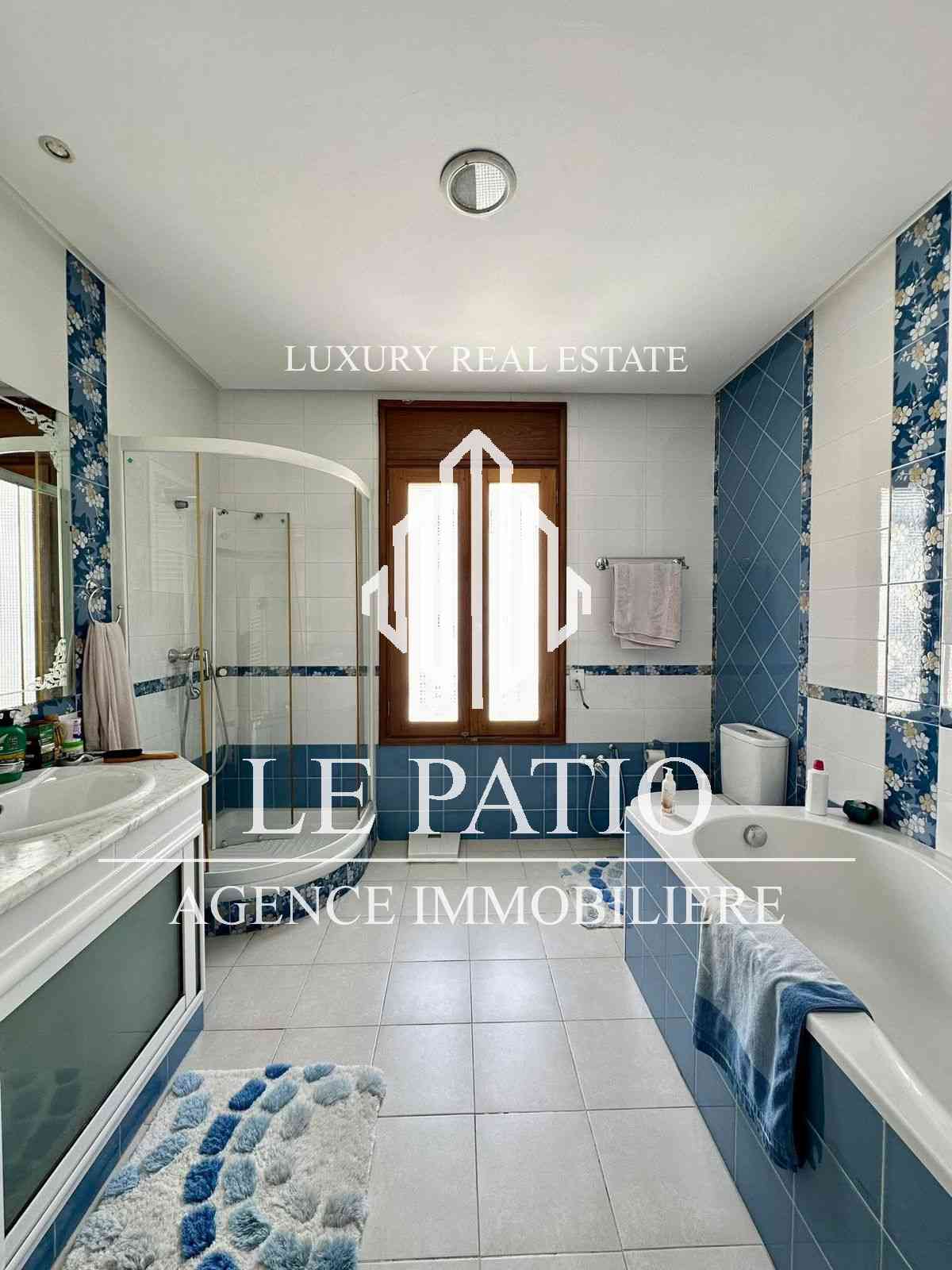    Villa s4 vide à la marsa à Tunis - Photo 3