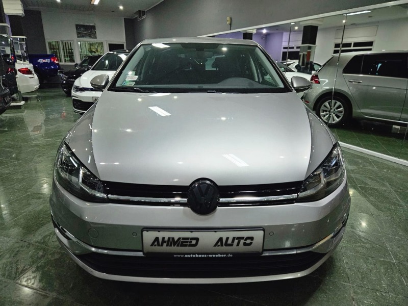 Volkswagen Golf 7 Essence 2019 à Monastir - Photo 1
