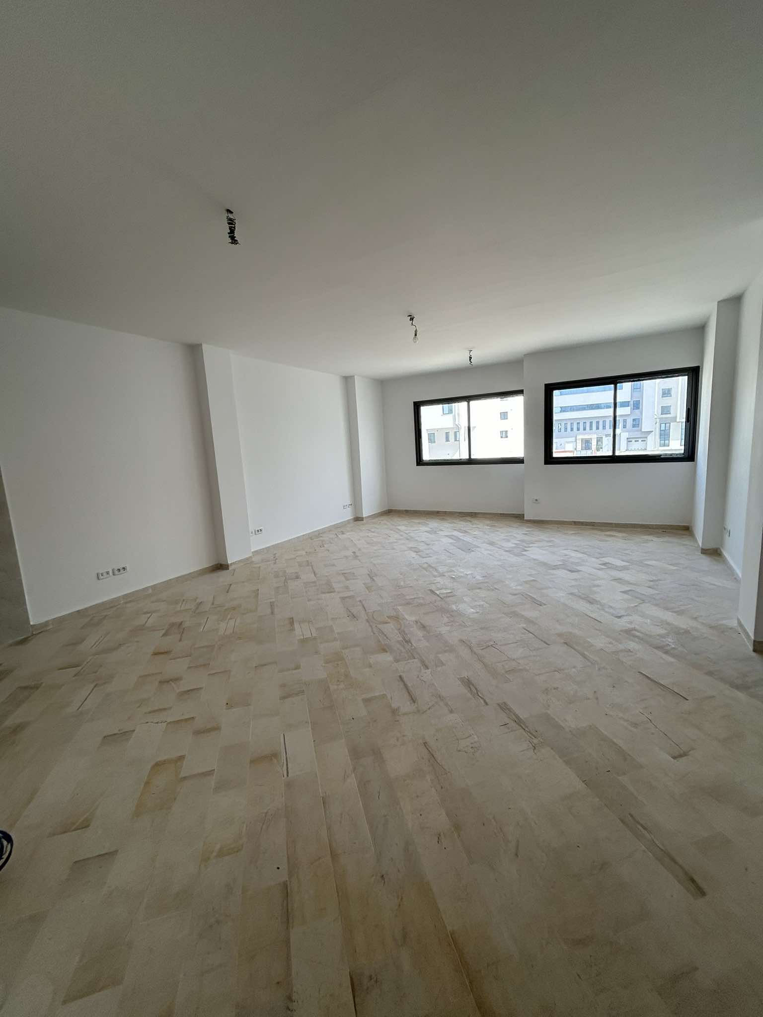    Immeuble neuf en r4 sup à Tunis - Photo 1