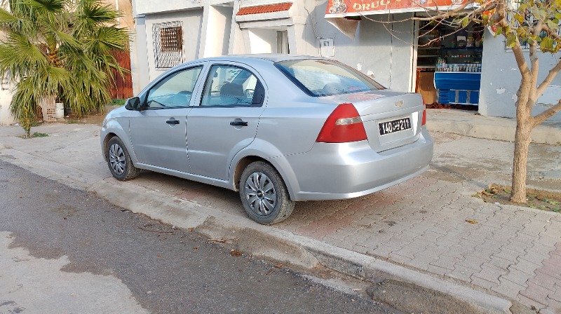 Chevrolet AVEO Essence 2009 à Manouba - Photo 4