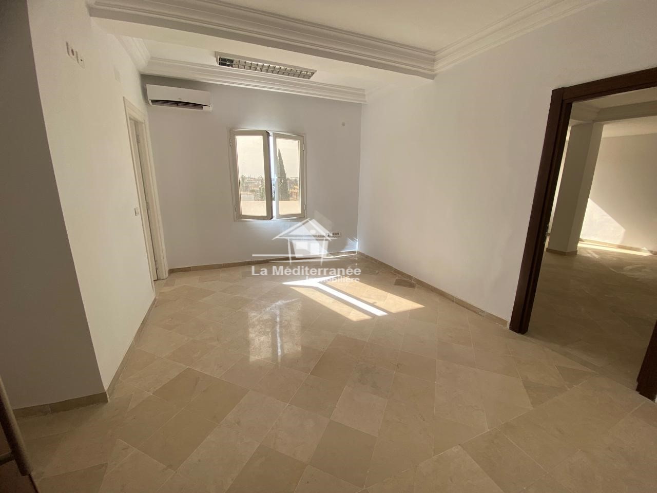    Des bureaux h1 neufs au à Tunis - Photo 3
