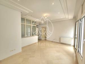Villa S+4 à Gremda km3