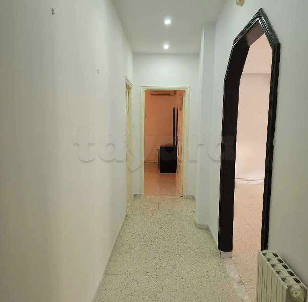    Étage de villa s2 rdc 10 à Tunis - Photo 2
