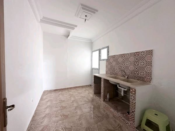    Appart 2éme étage s2 ksa à Tunis - Photo 2