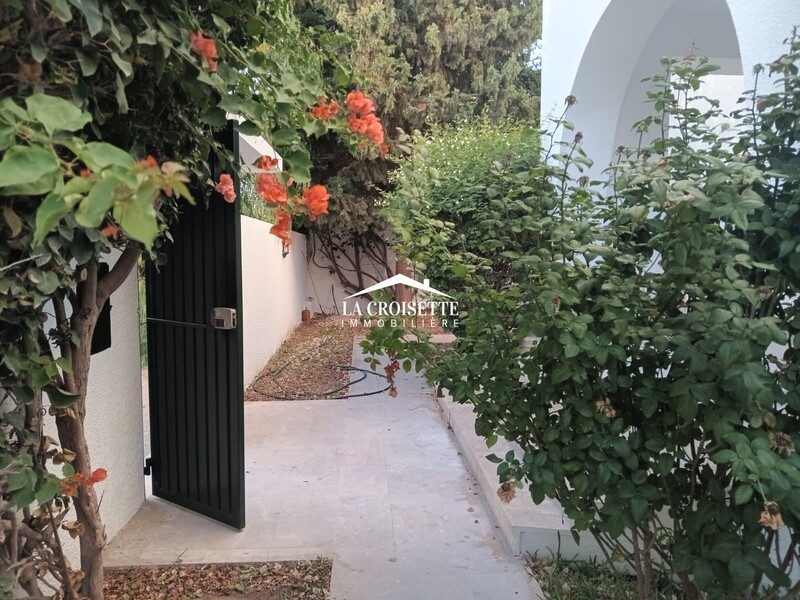    Villa s5 avec piscine au à Tunis - Photo 1