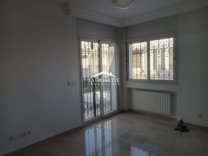    Villa s5 avec piscine au à Tunis - Photo 3